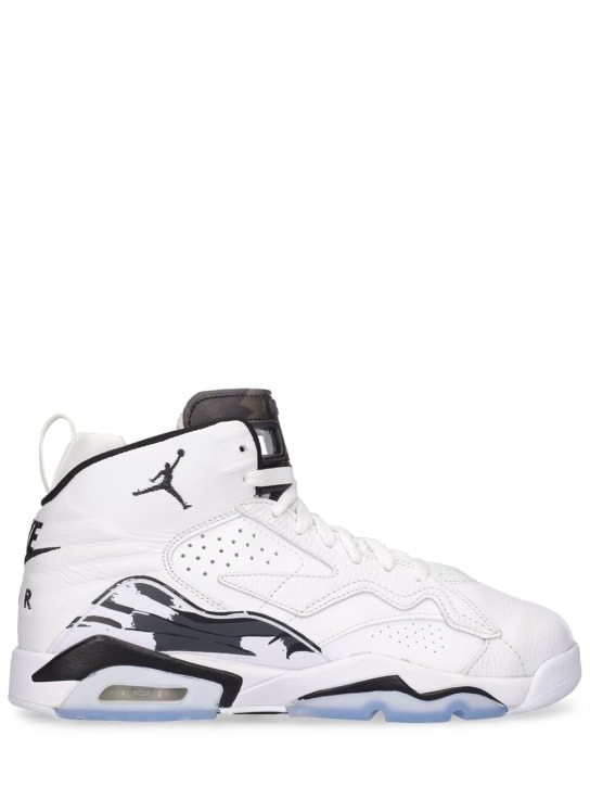 Nike Jumpman 3-Peat sneakers